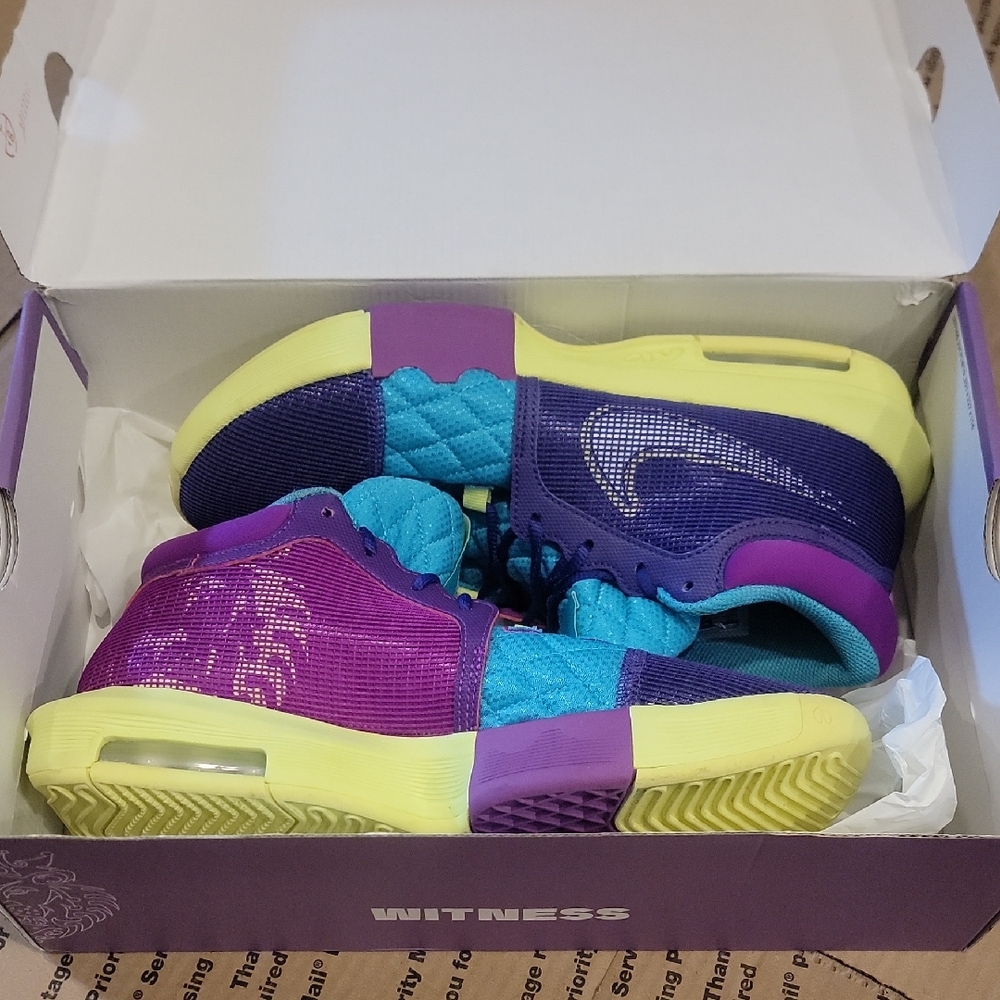 Nike Multicolor Athletic Shoes